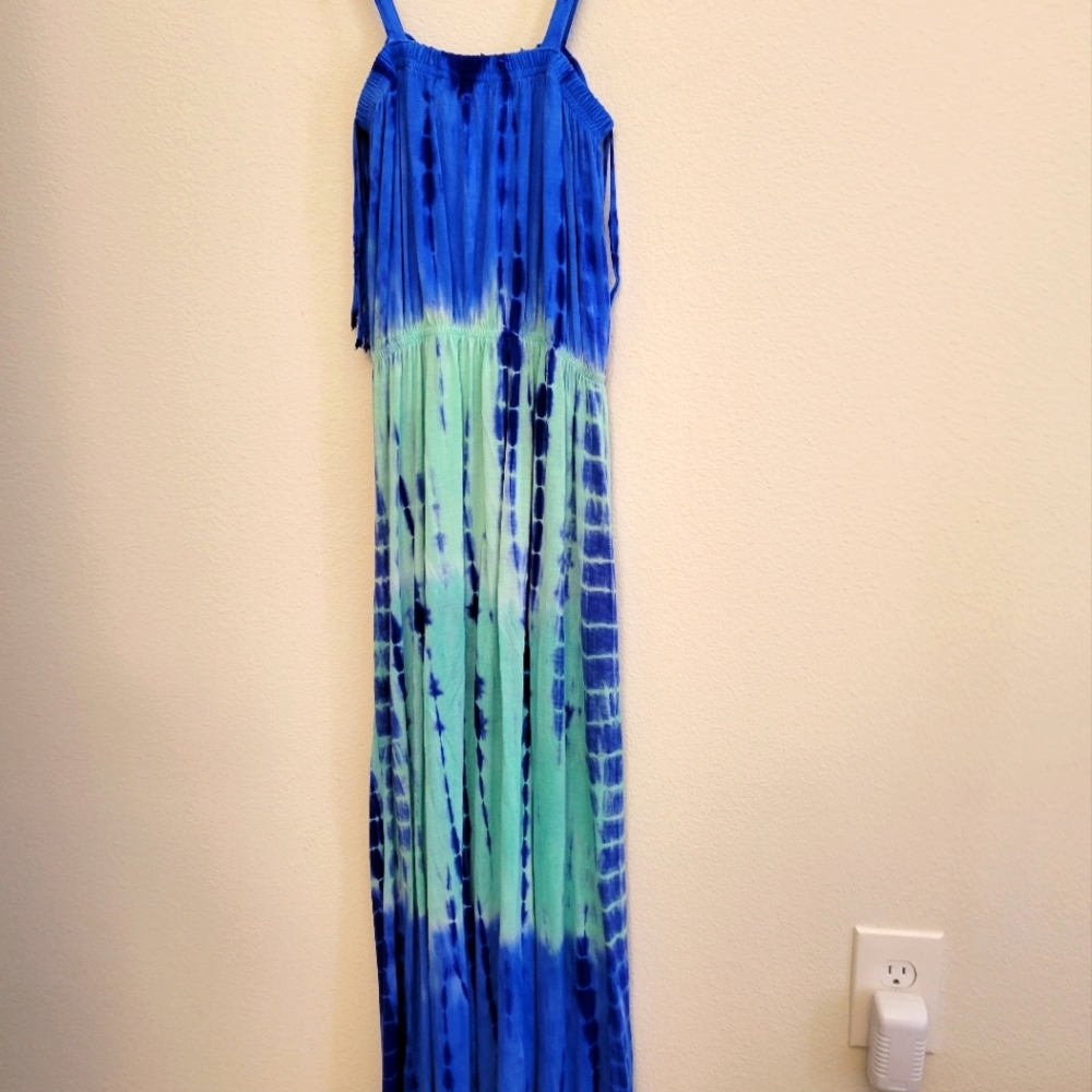 Guess dress size 10/12 Blue and Turquoise Tie Die Womens Casual